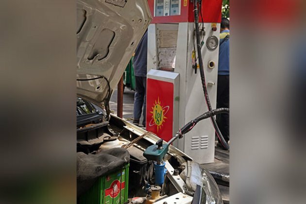 CNG price hiked by Rs 2 per kg in Delhi-NCR