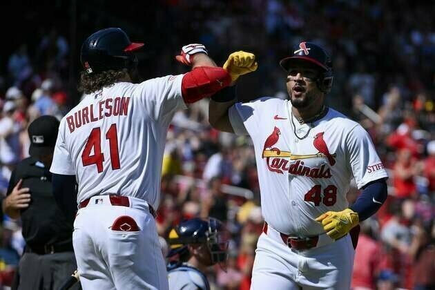 Brewers' magic number remains 1 after loss to Cards