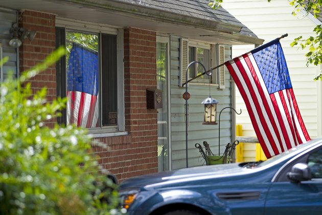 Former NSA Contractor Sentenced to 9 Years for Stolen Documents