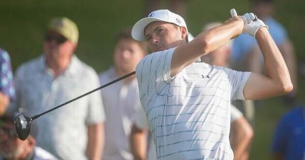 Jordan Spieth, on top-50 bubble, part of 5-way tie for St. Jude lead