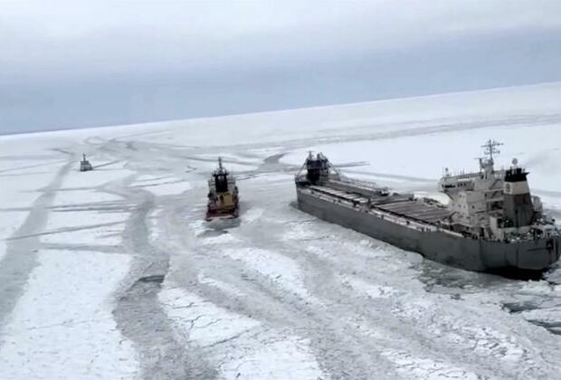 Ship freed after being stuck in frozen Lake Erie