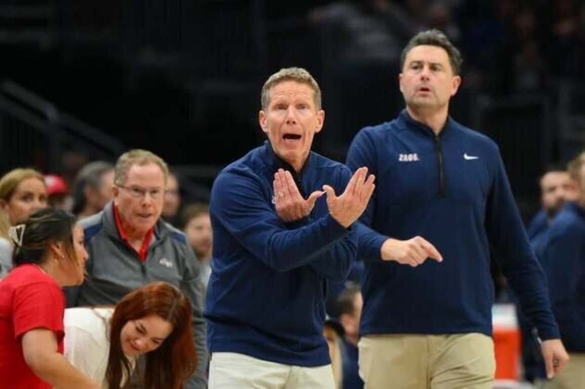 No. 7 Gonzaga beats Pepperdine for 50th straight time