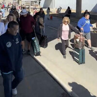 Kansas City airport shut after threat, reopens a few hours later