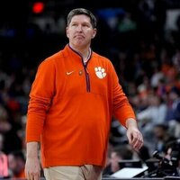 11 players score as Clemson routs New Hampshire