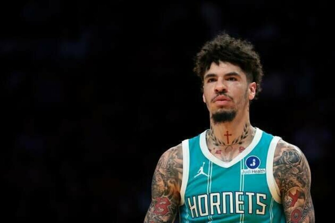 Hornets G LaMelo Ball fined $35K for obscene gesture