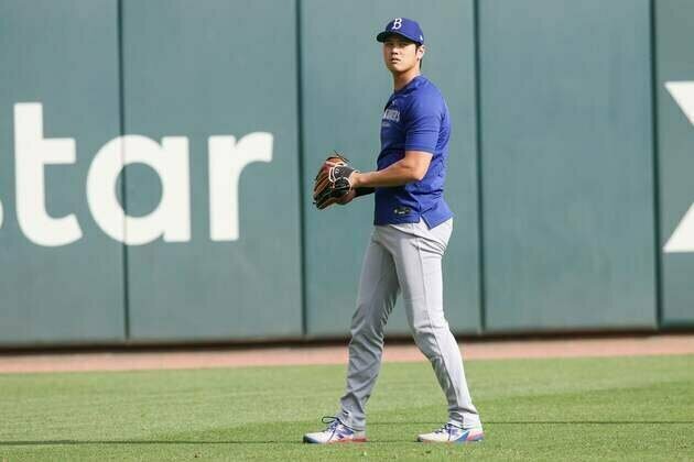 Shohei Ohtani faces hitters as road to Dodgers' rotation shortens