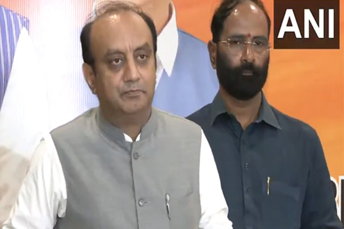 "Congress mindset has not changed even after 50 years of Emergency" Sudhanshu Trivedi on Opposition's allegations on ECI