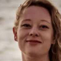 Controversy rages over killing of Minneapolis woman by ICE agent