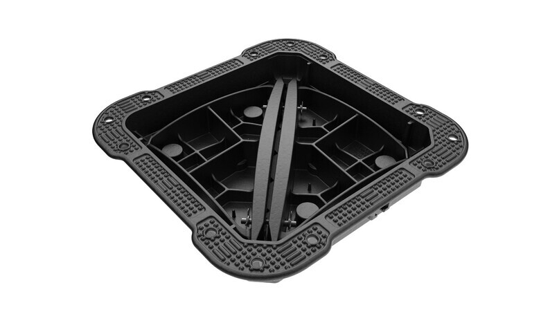 90 tonnes is nothing for new heavy duty Wrekin manhole cover