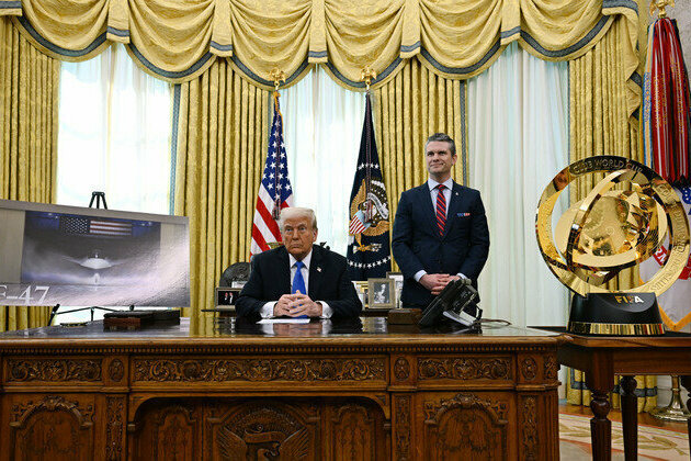 Trump chooses Boeing in fighter jet contract decision over Lockheed