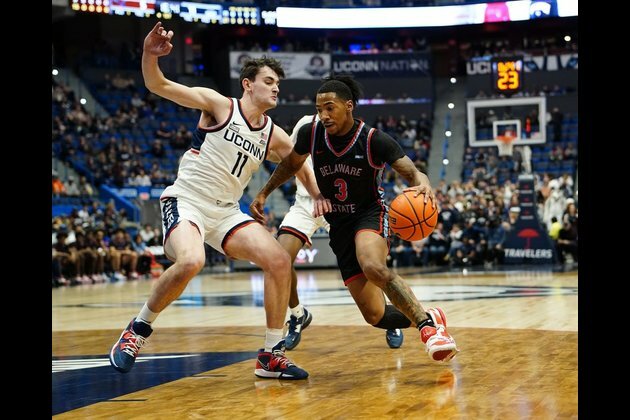 Adama Sanogo, No. 25 UConn rout Delaware State