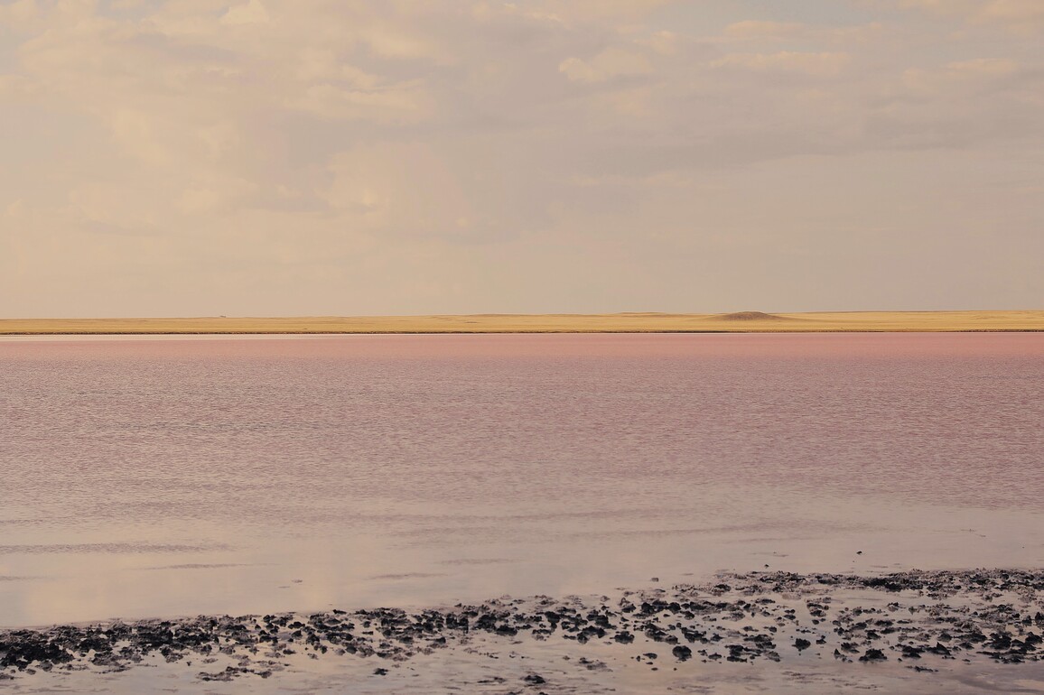 KAZAKHSTAN-AKMOLA-KOBEYTUZ LAKE
