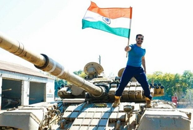 Varun Dhawan celebrates 76th Republic Day from the sets of 'Border 2'