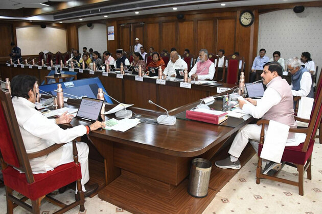 MP Cabinet approves Rs 19,810 crore for public welfare, development projects