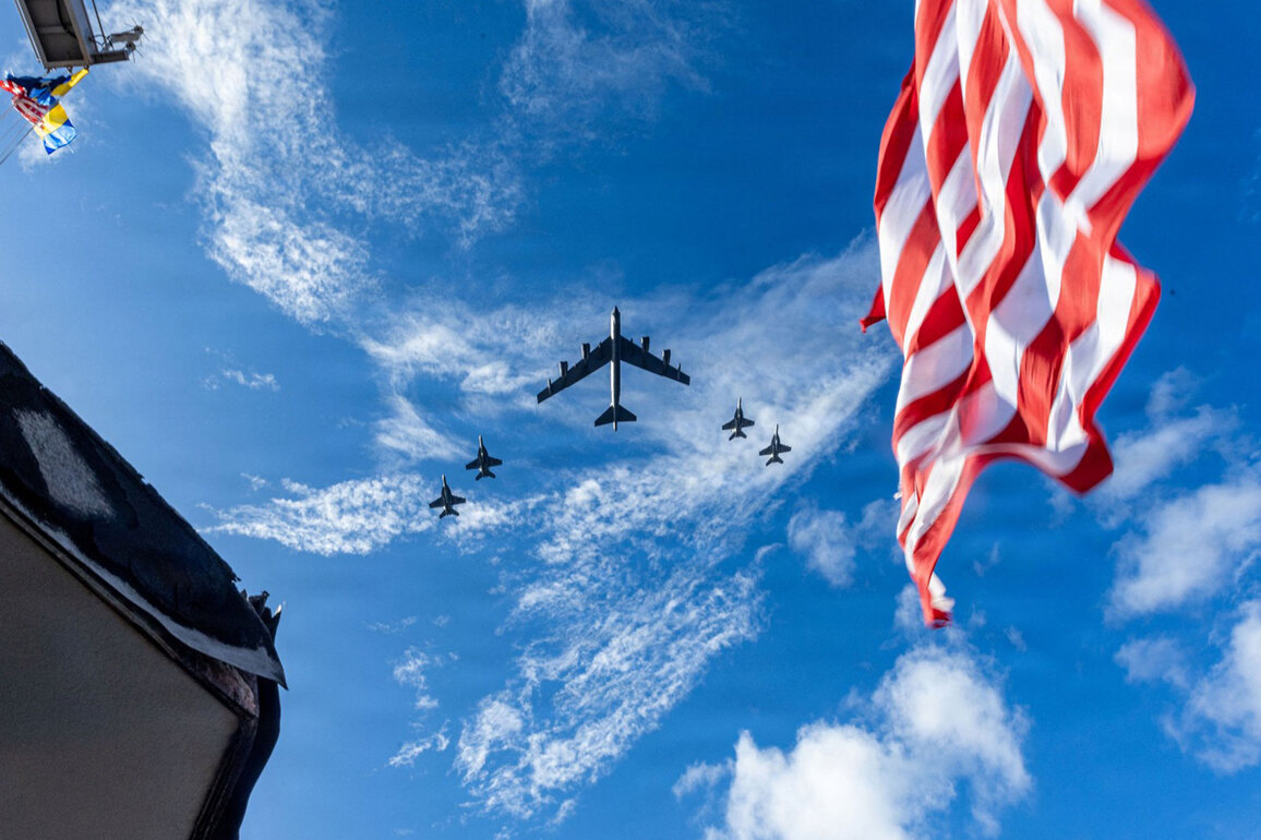 US military stages "attack demo" Near Venezuela ahead of Maduro 'terror designation'
