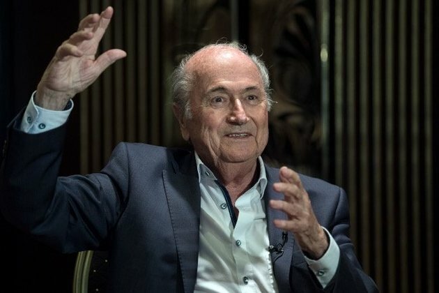 Blatter&#039;s turn to face Swiss prosecutor over Platini payment