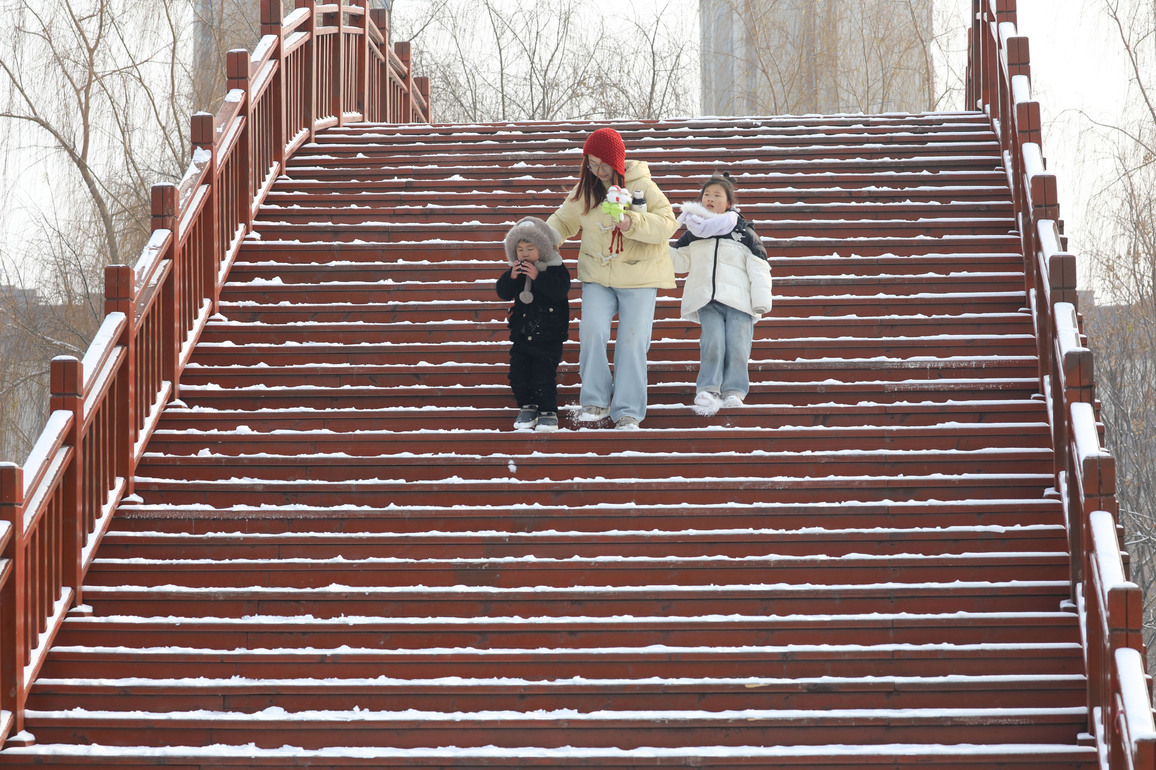 #CHINA-NEW YEAR-SNOWFALL-TOURISM (CN)