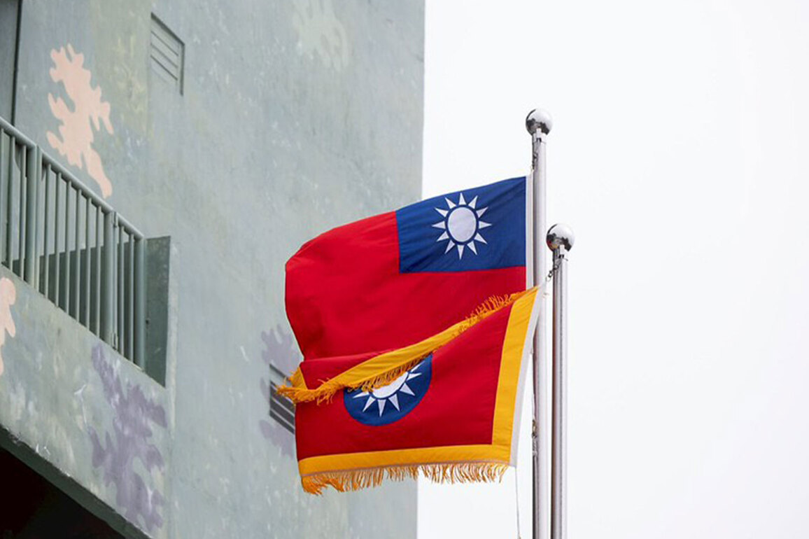 Taiwan detects 4 Chinese sorties, 8 vessels near its territory