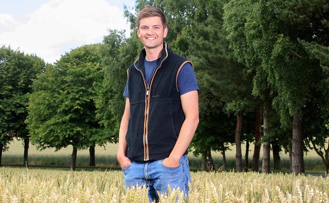 How a Shropshire farmer used foliar N to cut his carbon footprint