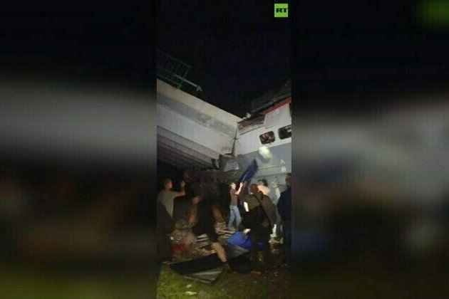 Three dead after Russian train explosion  reports