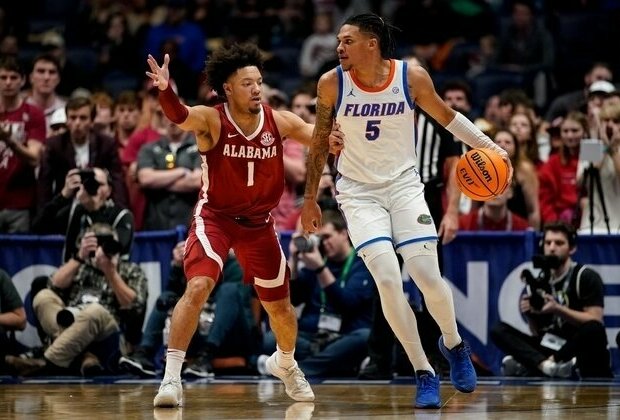 No. 4 Florida removes all suspense, routs No. 5 Alabama in SEC semis