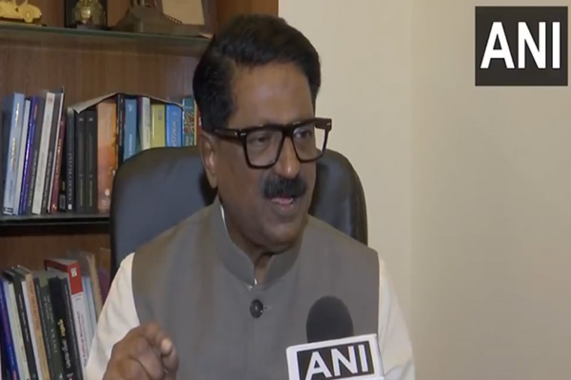 "When will you find the real accused?" Arvind Sawant on acquittal of accused in Malegaon blast case