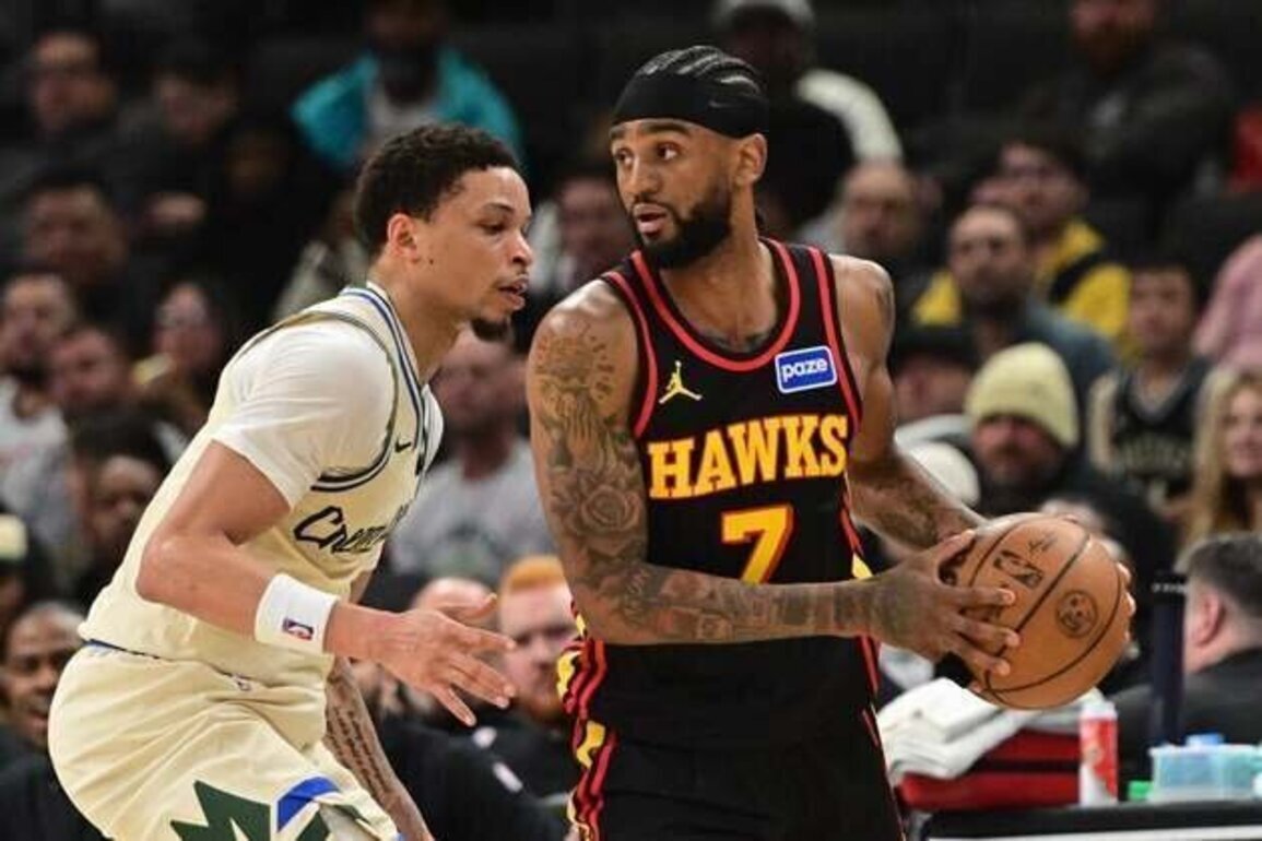 Hawks help their playoff chances by downing Bucks