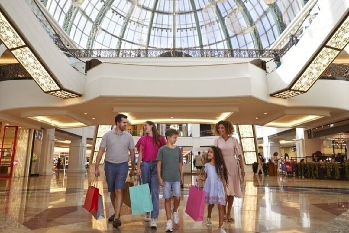 Dubai welcomes Eid Al Adha with major discounts across thousands of stores