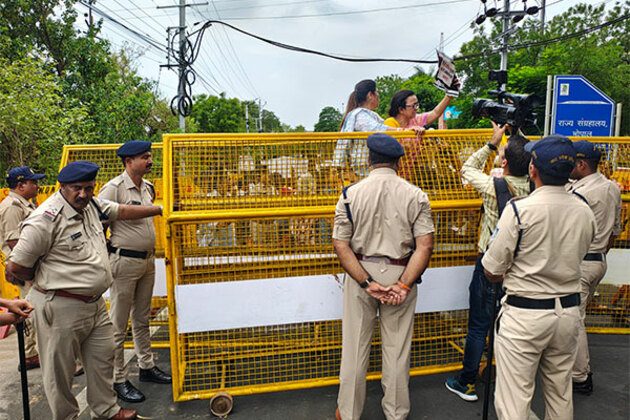 MP Mahila Congress stages protest against Minister Vijay Shah in Bhopal, demands dismissal