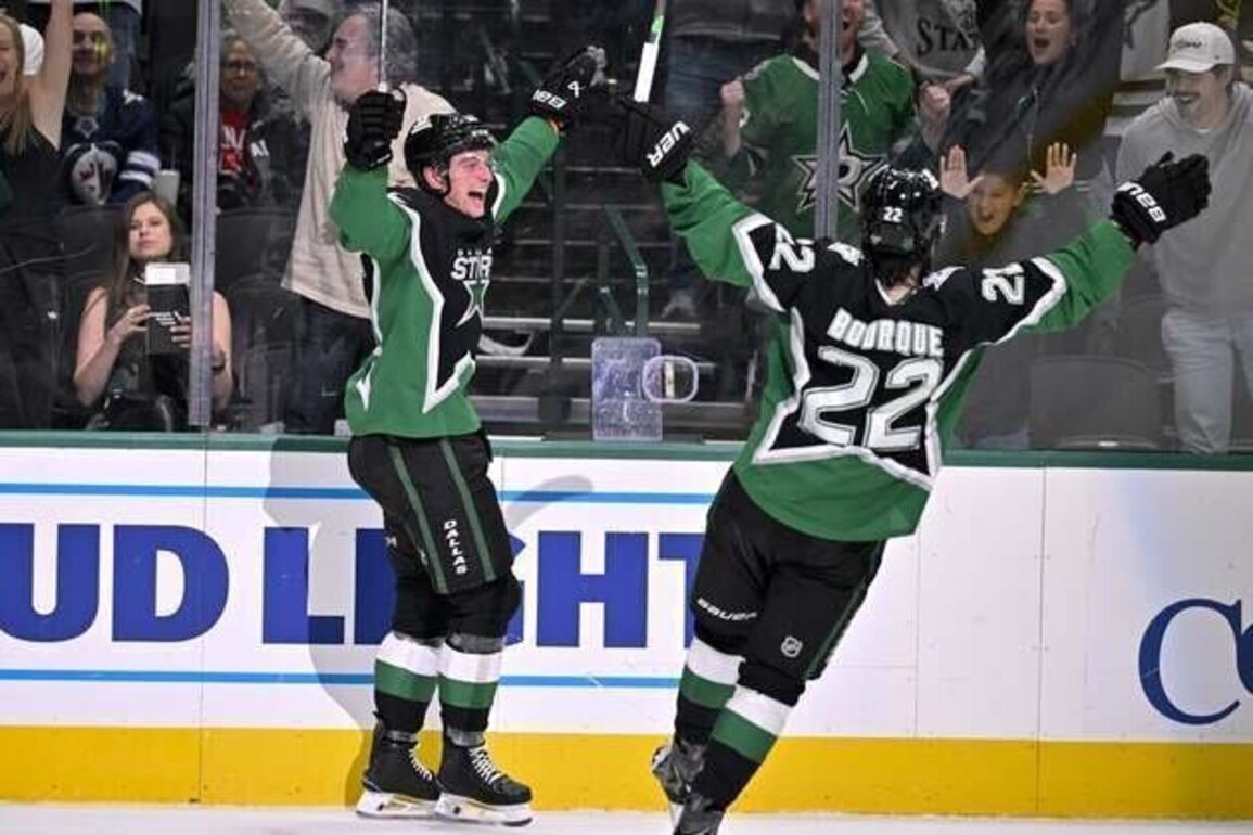 Thomas Harley's OT goal keeps Stars' winning streak alive