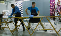 Dulux Academy attempts to give the world record a pasting