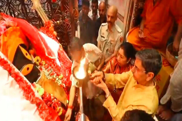 West Bengal Governor RN Ravi offers prayers at Kalighat Kali Temple on Poila Boishakh