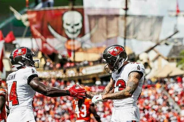 Top Five Receiving Yardage Careers in Bucs History | 50 Seasons