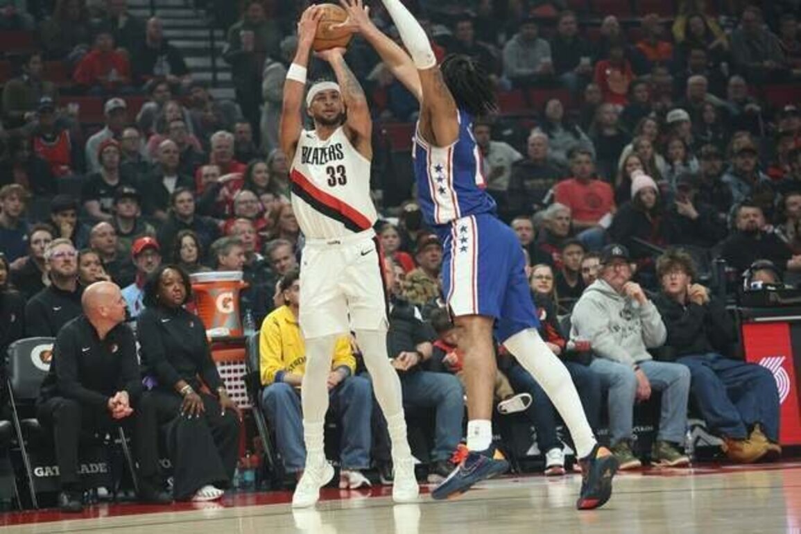Toumani Camara's career night boosts Blazers past Sixers