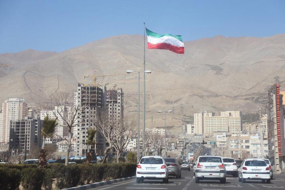 Xinhua Commentary: Threat of force only to deepen atrocities in Middle East