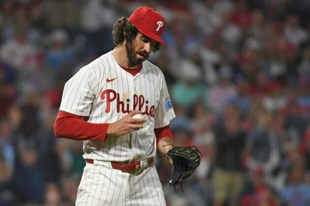 Phillies place RHP Jordan Romano (finger) on IL, make more bullpen moves