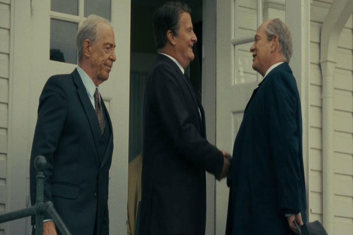 Jeff Daniels transforms into Ronald Reagan in 'Brink of War' trailer unveiled