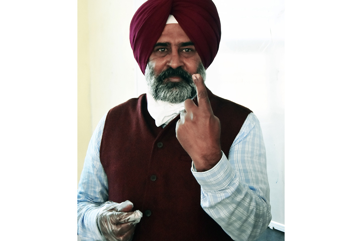 Congress' Pargat Singh accuses Punjab CM of misleading public on Chandigarh issue