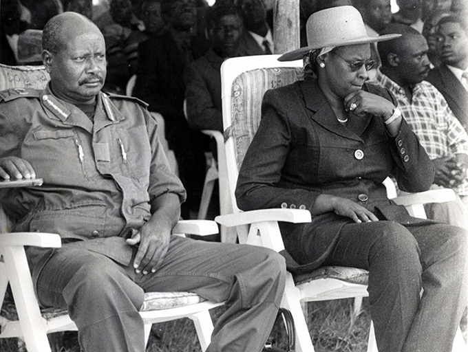 resident useveni and the irst ady anet useveni listen as ibaale  twoki asirivu speaks at irembo on an 10 1999 ile hoto