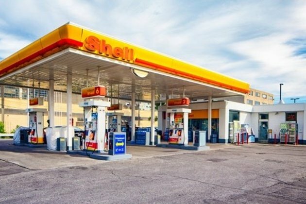 Shell dives to $18.1bn loss on virus-hit oil market