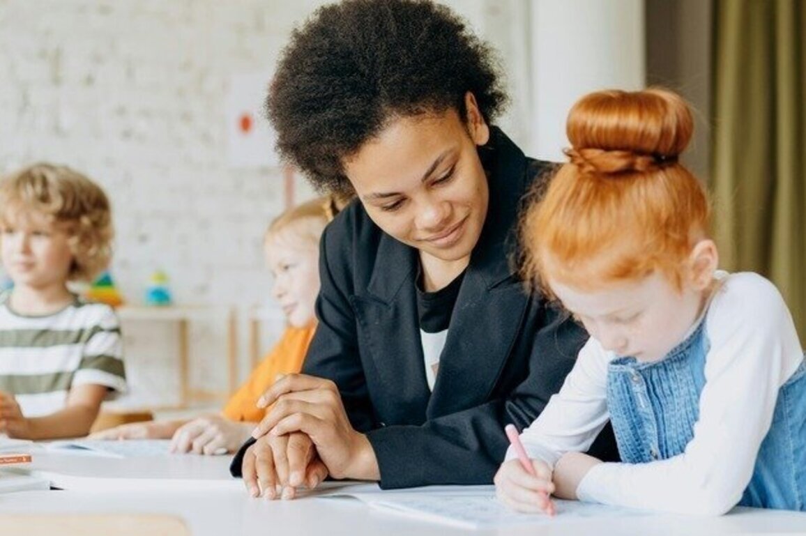 Reports find Michigan educators' pay hike falls behind inflation 