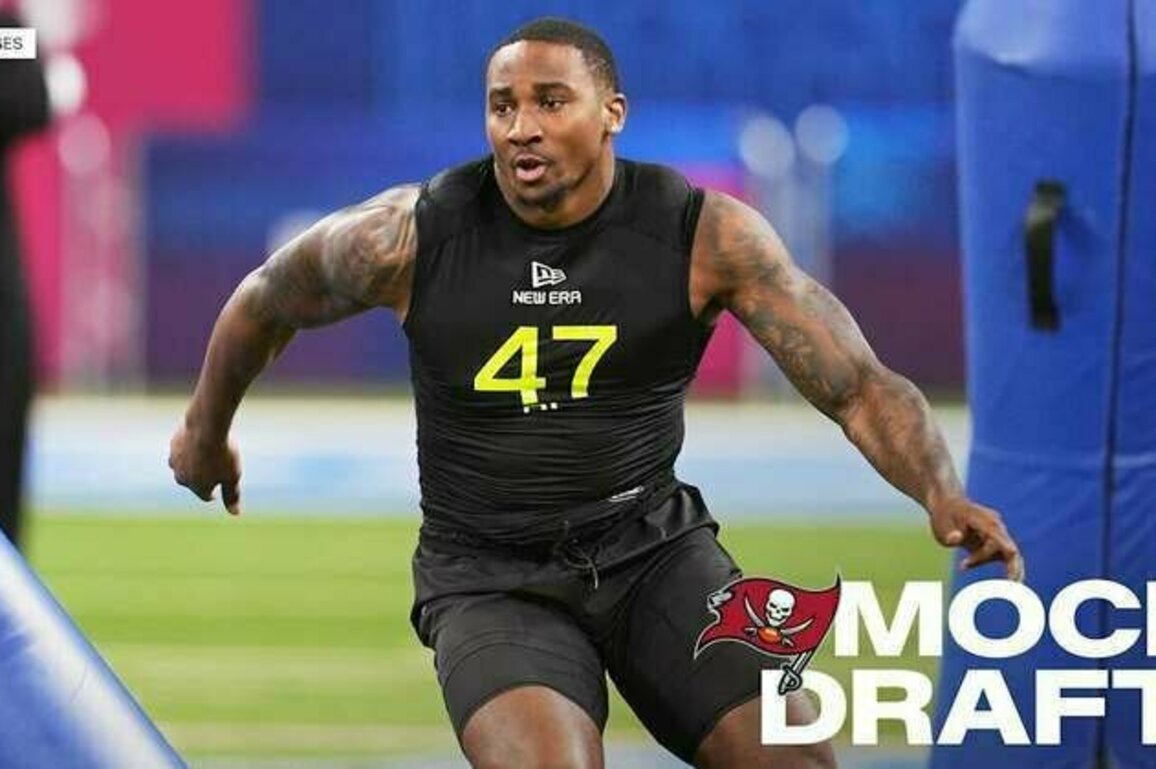 Buccaneers.com 2025 Mock Draft 7.0