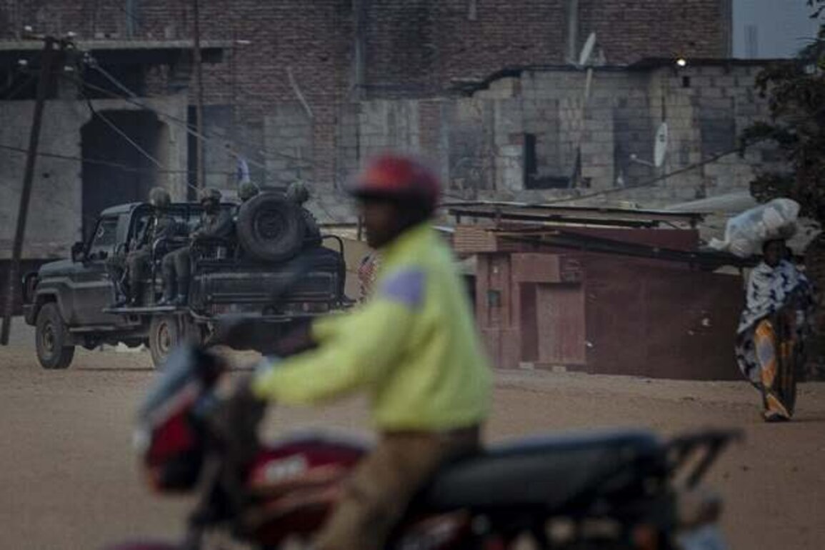 DR Congo: Civilians in South Kivu City at Serious Risk