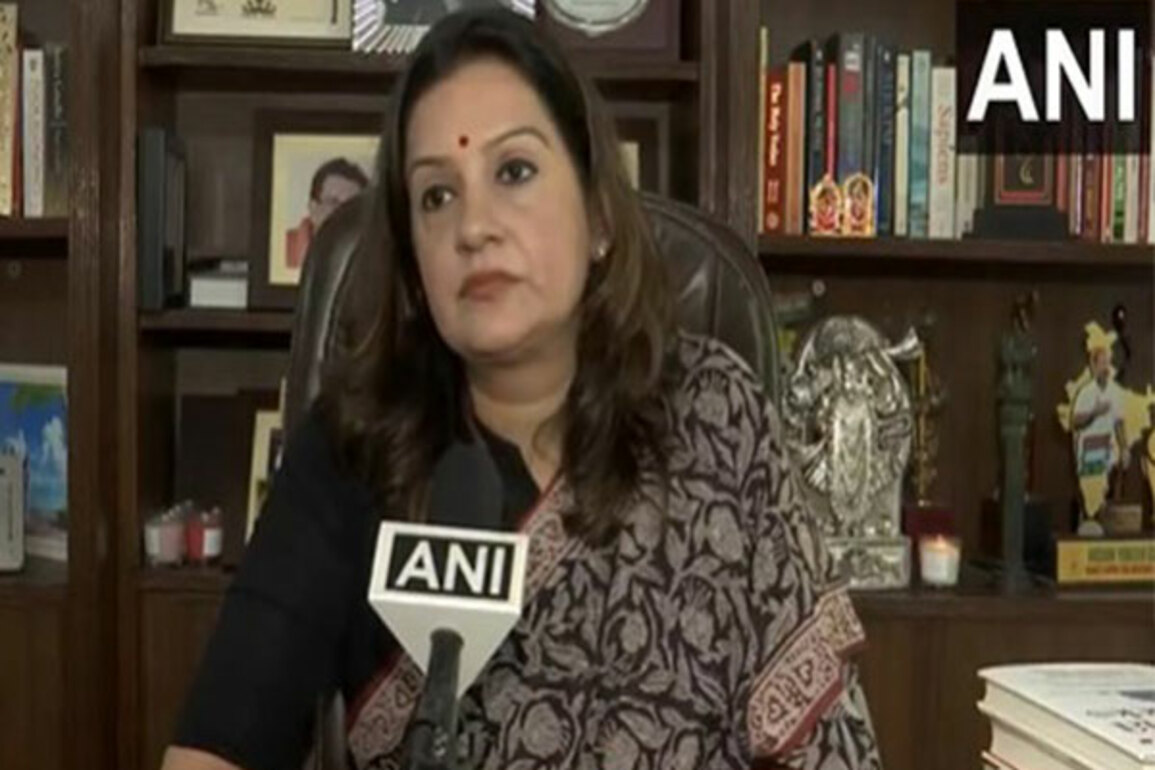 Ignited fire in Nagpur, now doing it in Mumbai: UBT Sena MP Priyanka Chaturvedi attacks Mahayuti after vandalism of comedy club
