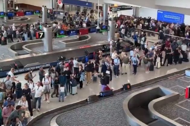 Pay salaries to TSA officers, end shutdown, air passengers say