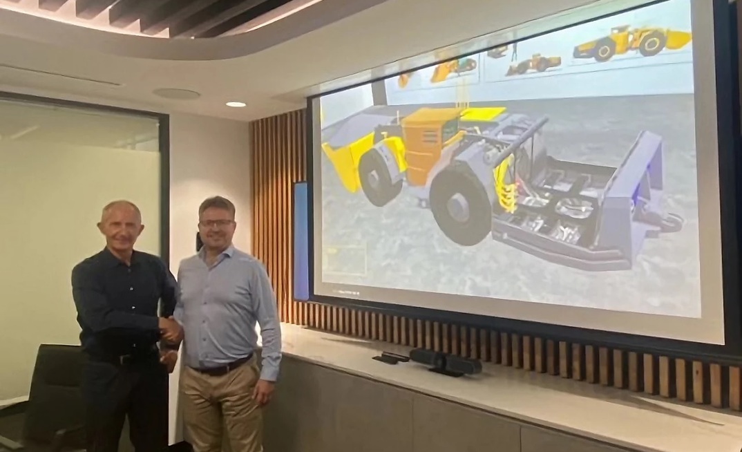  Steve Coughlan, Byrnecut executive chairman and Sami Niiranen, president of Epiroc’s Underground division at Byrnecut’s head office at Perth Airport