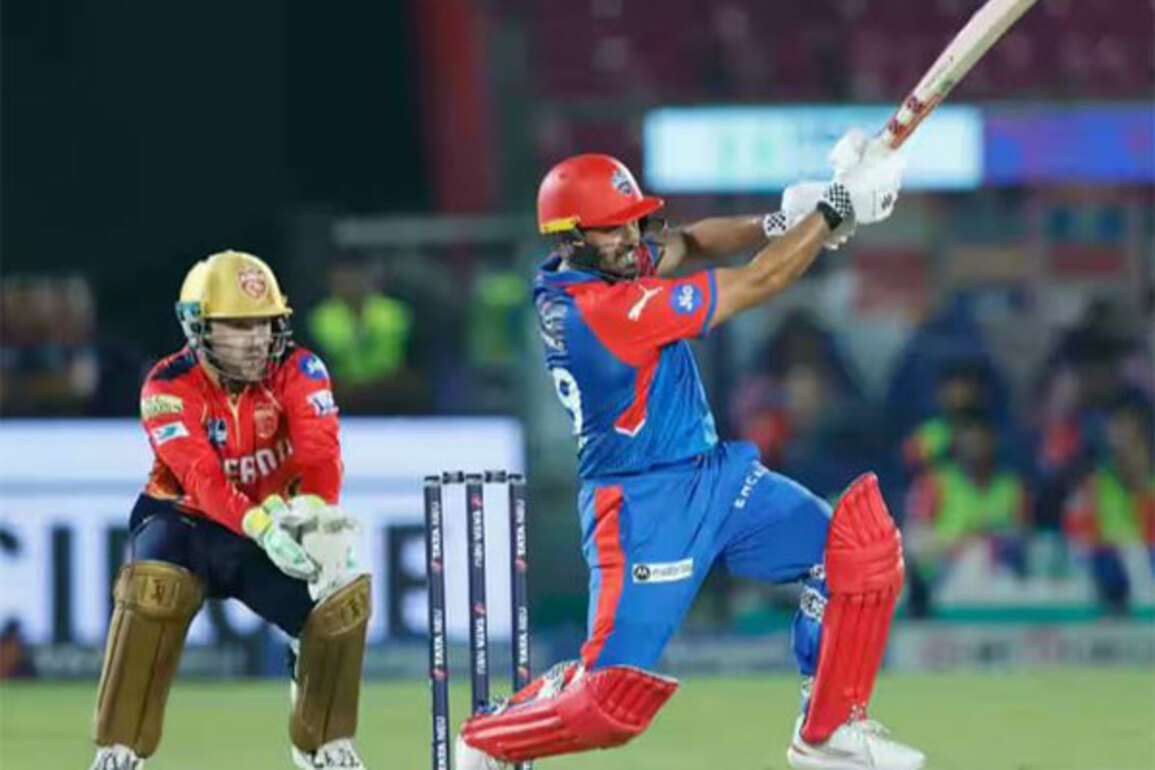 "His innings became the perfect template...": Manjrekar on Nair's winning knock for DC