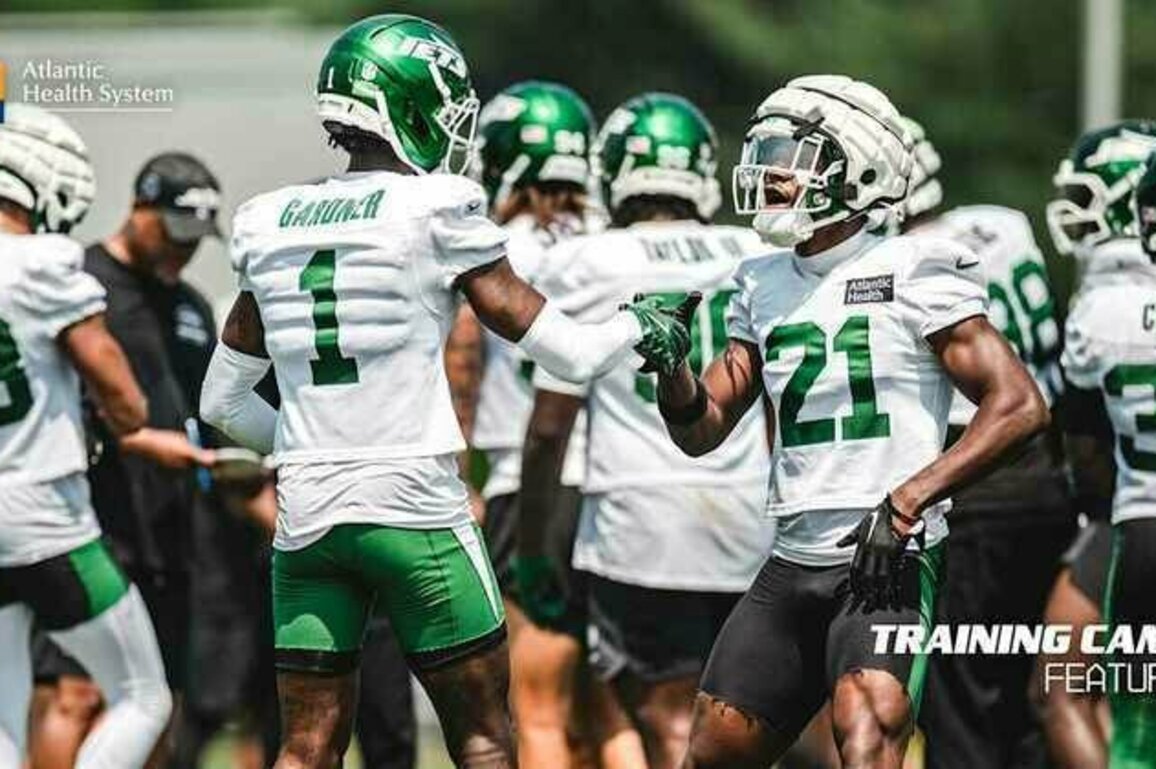 5 Storylines to Watch at Jets Training Camp