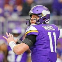 Carson Wentz starts again for Vikings vs. slumping Chargers