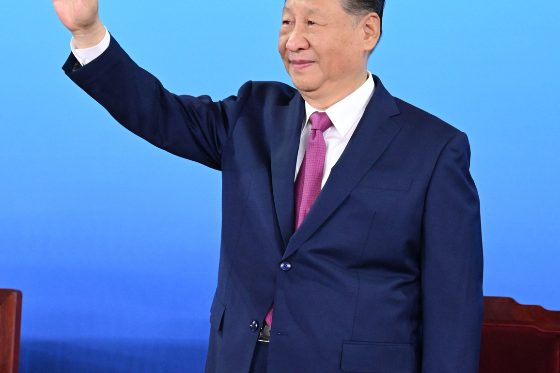 CHINA-GUANGZHOU-XI JINPING-15TH NATIONAL GAMES-OPENING CEREMONY (CN)